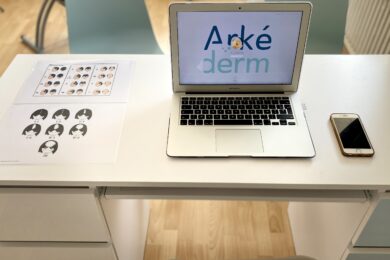 votre cabinet spécialisé en dermopigmentation capillaire, tricopigmentation à Annecy. Une alternative à la greffe de cheveux pour les personnes qui souffrent d'alopécie, calvitie, pelades, cicatrices du cuir chevelu. Le cabinet de tricopigmentation est situé à Annecy à proximité de Genêve, Aix-les-bains, chambéry, grenoble, Lyon.